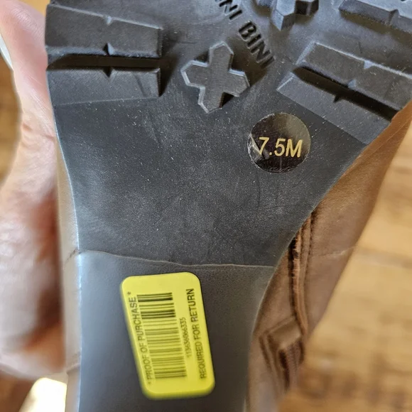 Gianni Bini Tondria Lace Up Platform Heeled Boot Graham Cracker Size 7.5 - Picture 9 of 16